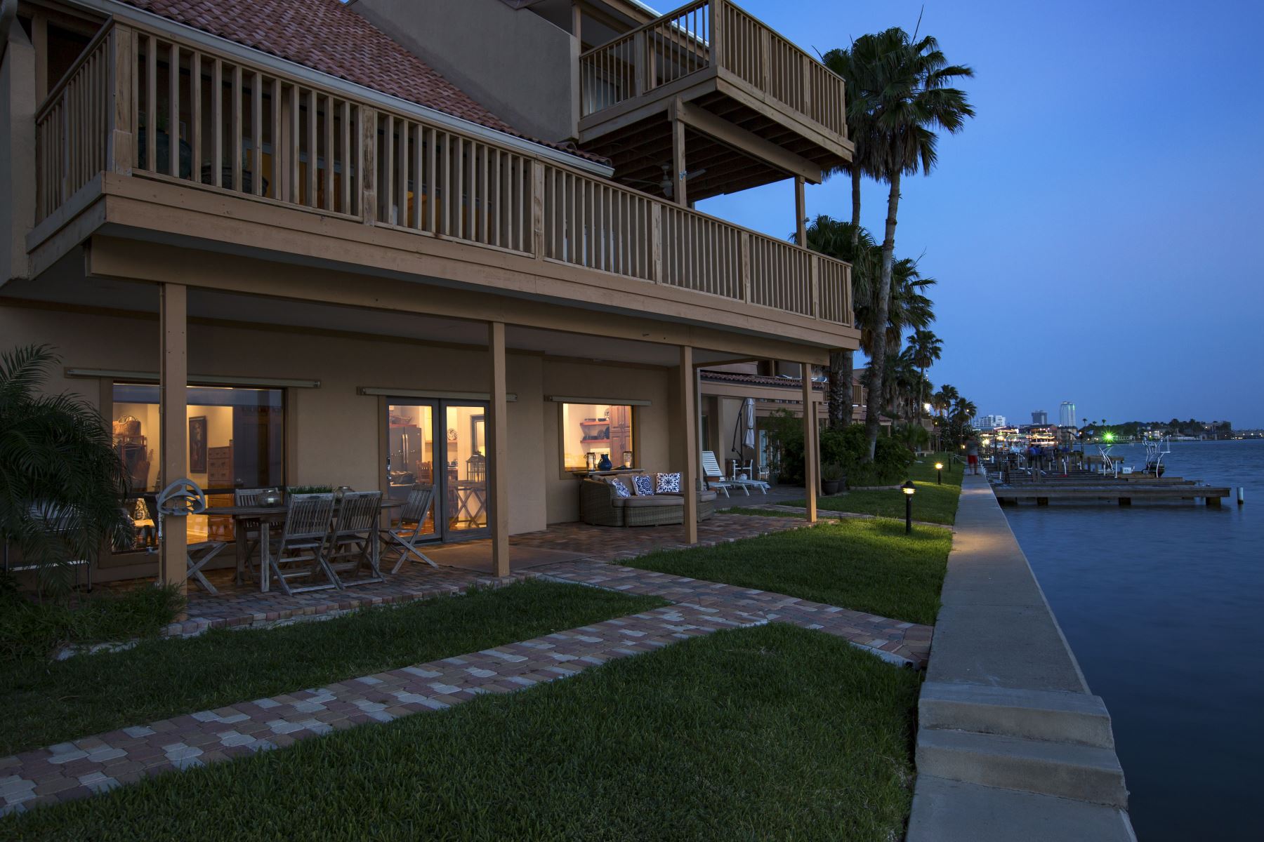 Vacation Home Rentals South Padre Island, Luxury Collection, Beach